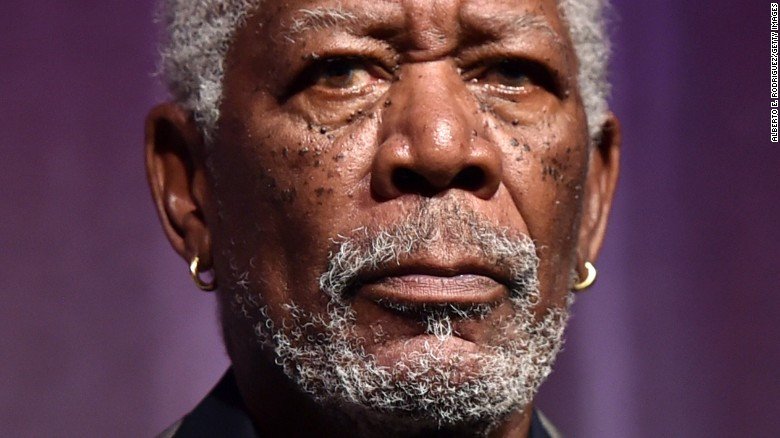 Mujeres acusan a Morgan Freeman de comportamiento indebido y acoso Mujeres acusan a Morgan Freeman de comportamiento indebido y acoso
