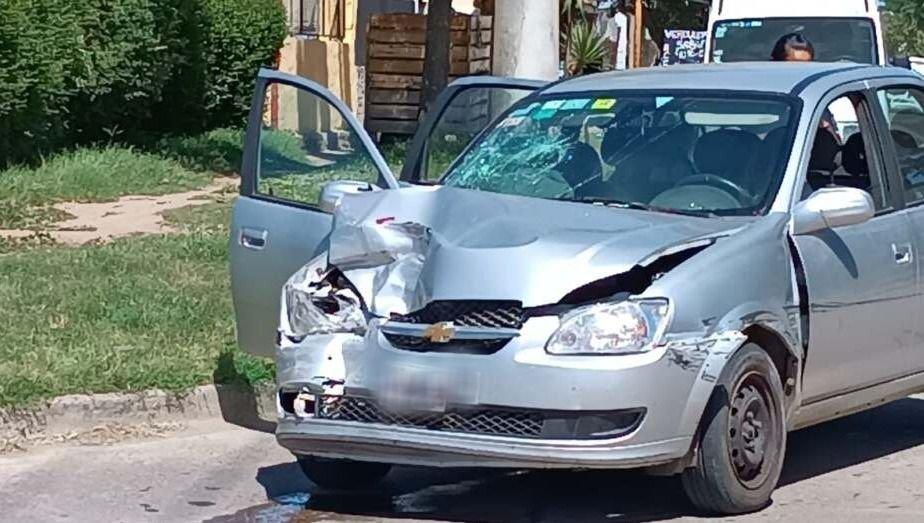 Un Hombre Sufri Lesiones De Consideraci N Al Ser Embestido Por Un Auto