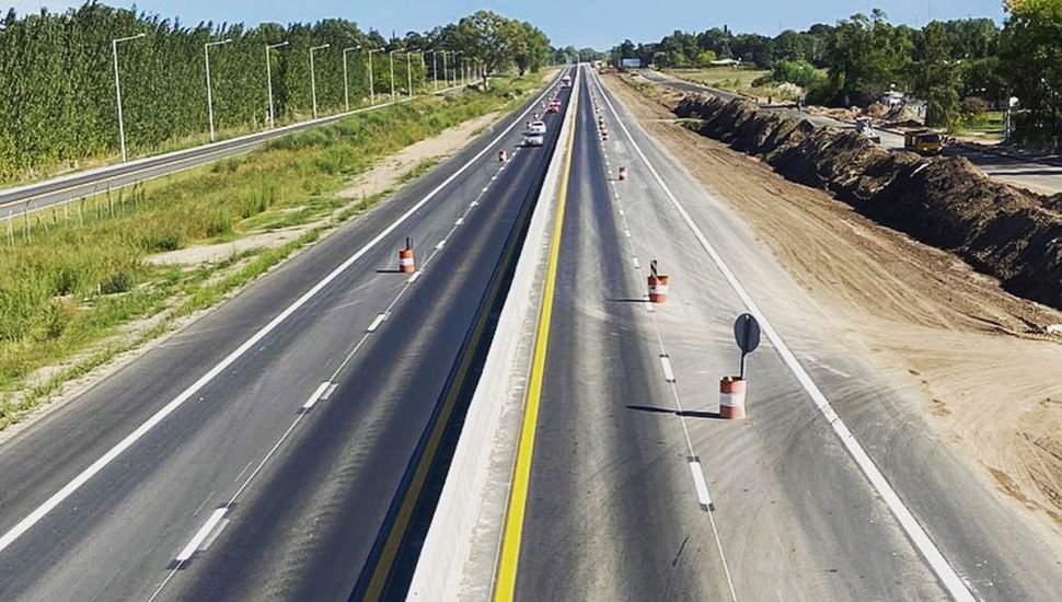 En los próximos días culminan las obras de asfalto sobre la Ruta 7 y las colectoras