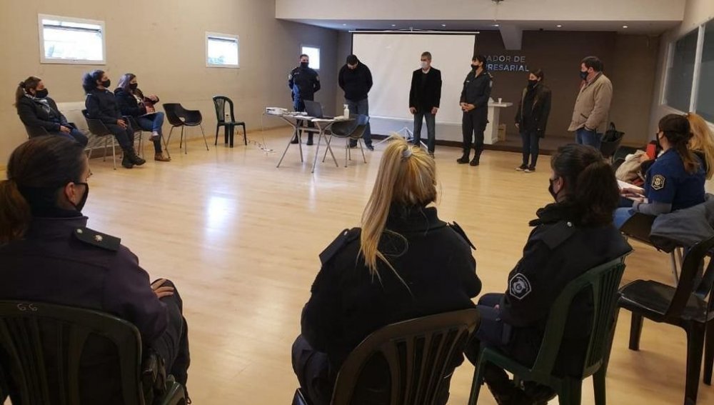 Capacitaron a policías juninenses sobre la problemática de violencia de género y familiar