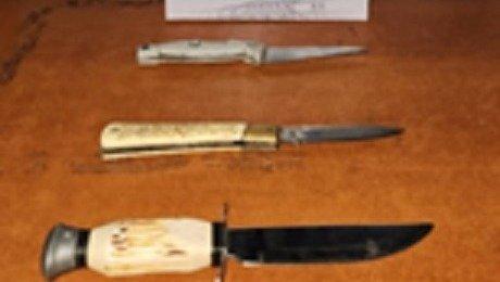 Dos linqueñas fueron aprehendidas en Junín con armas blancas