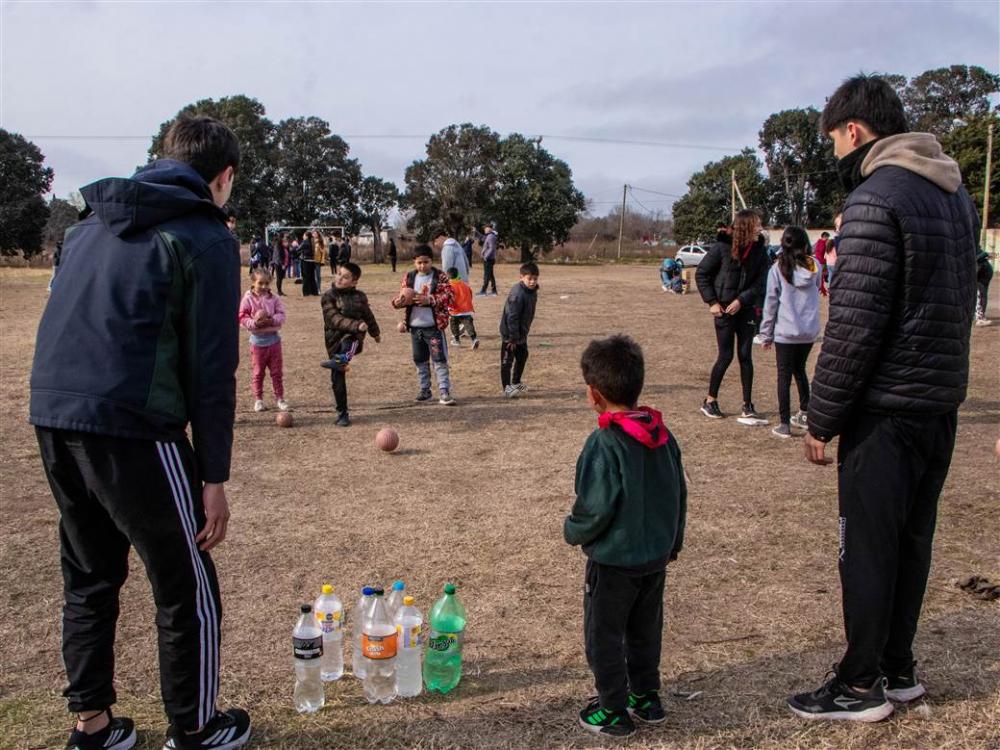 Celebración del Día de la Niñez en las Casitas del Saber con juegos y actividades recreativas