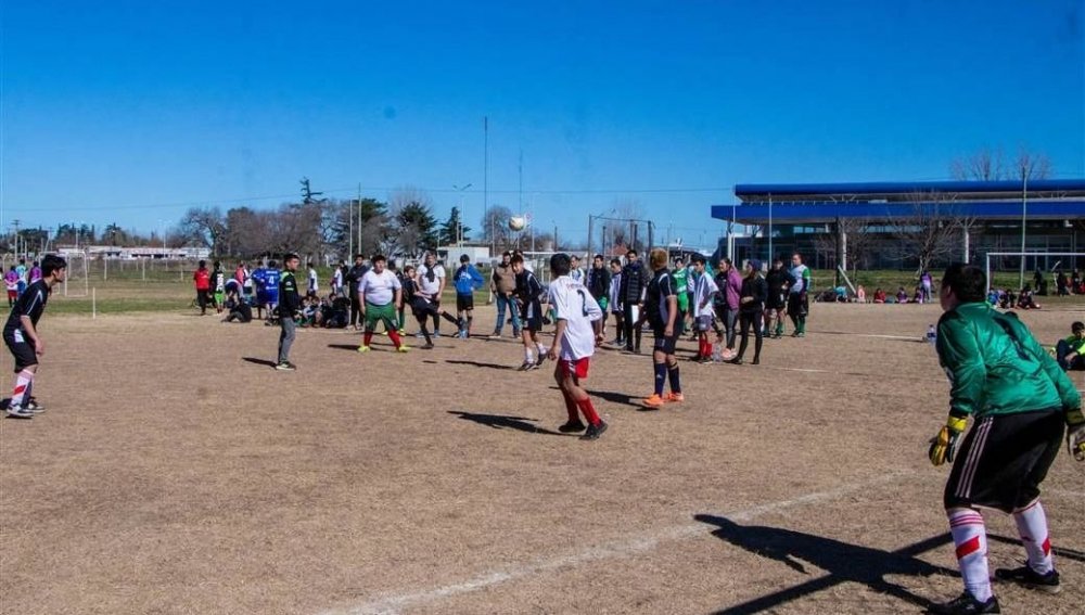 Juegos Bonaerenses: jornada regional de fútbol inclusivo en el Complejo Municipal San Martín