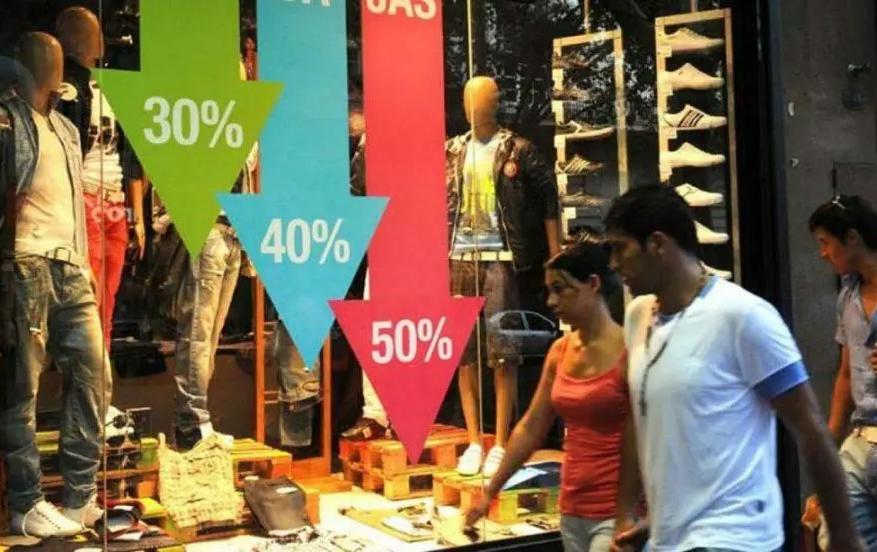 Las ventas descendieron 5,2% en septiembre y por tercer mes consecutivo se redujo la caída