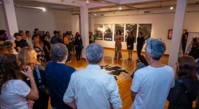 Con gran marco de público, quedó inaugurada la primera Bienal Internacional de Poesía Experimental en Junín