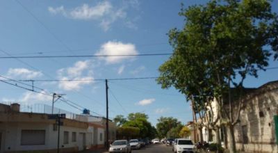 Alerta por fuertes vientos para hoy lunes y arranca una semana cálida