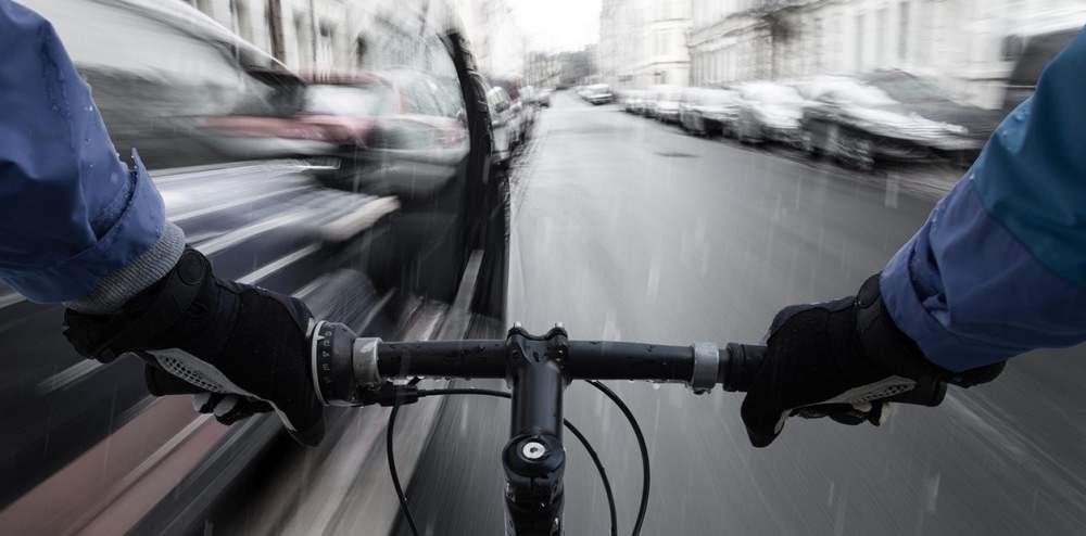 Crean un sistema para evitar accidentes entre autos y ciclistas